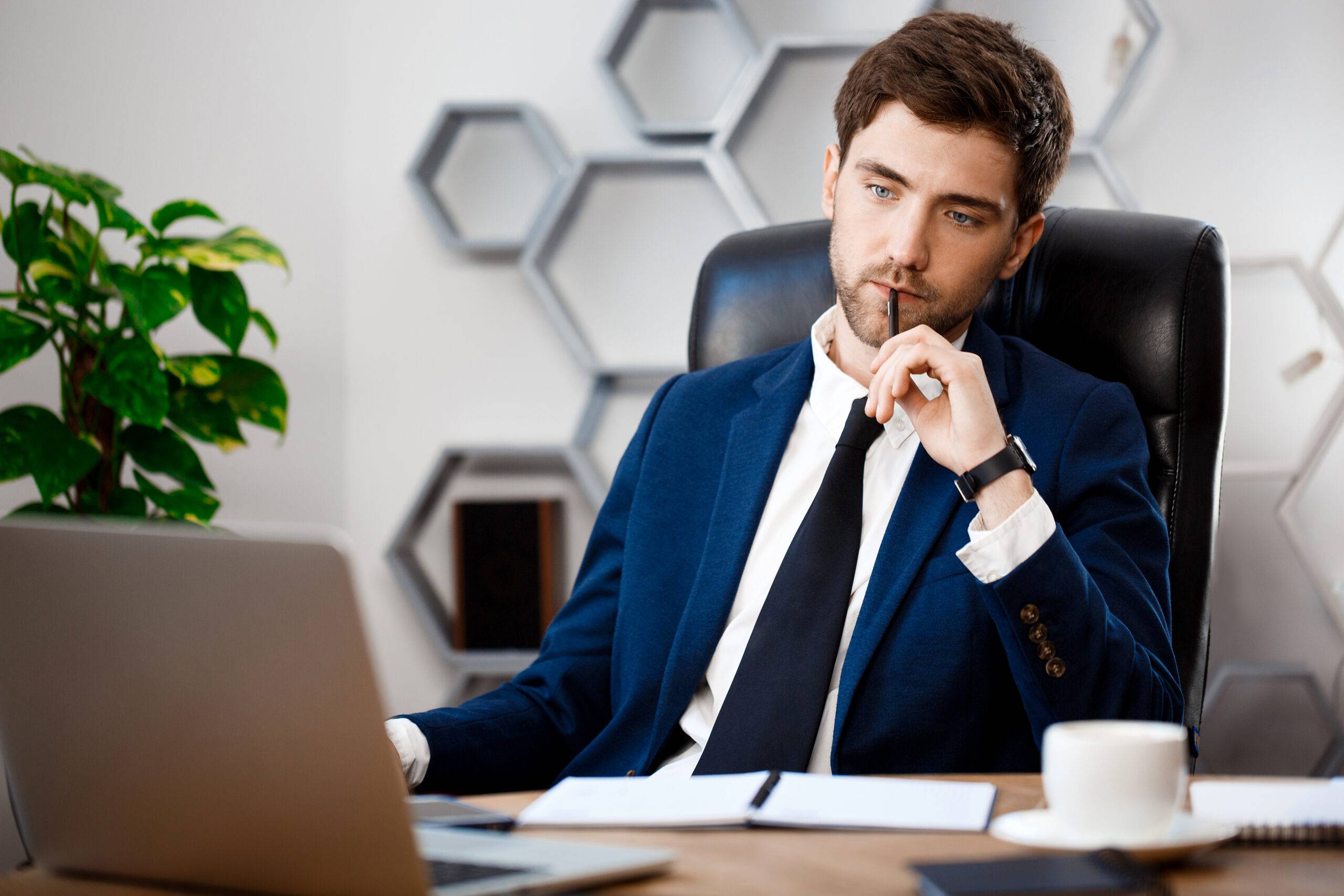 Understanding and Defining the Role of a Business Broker 1 buisness broker